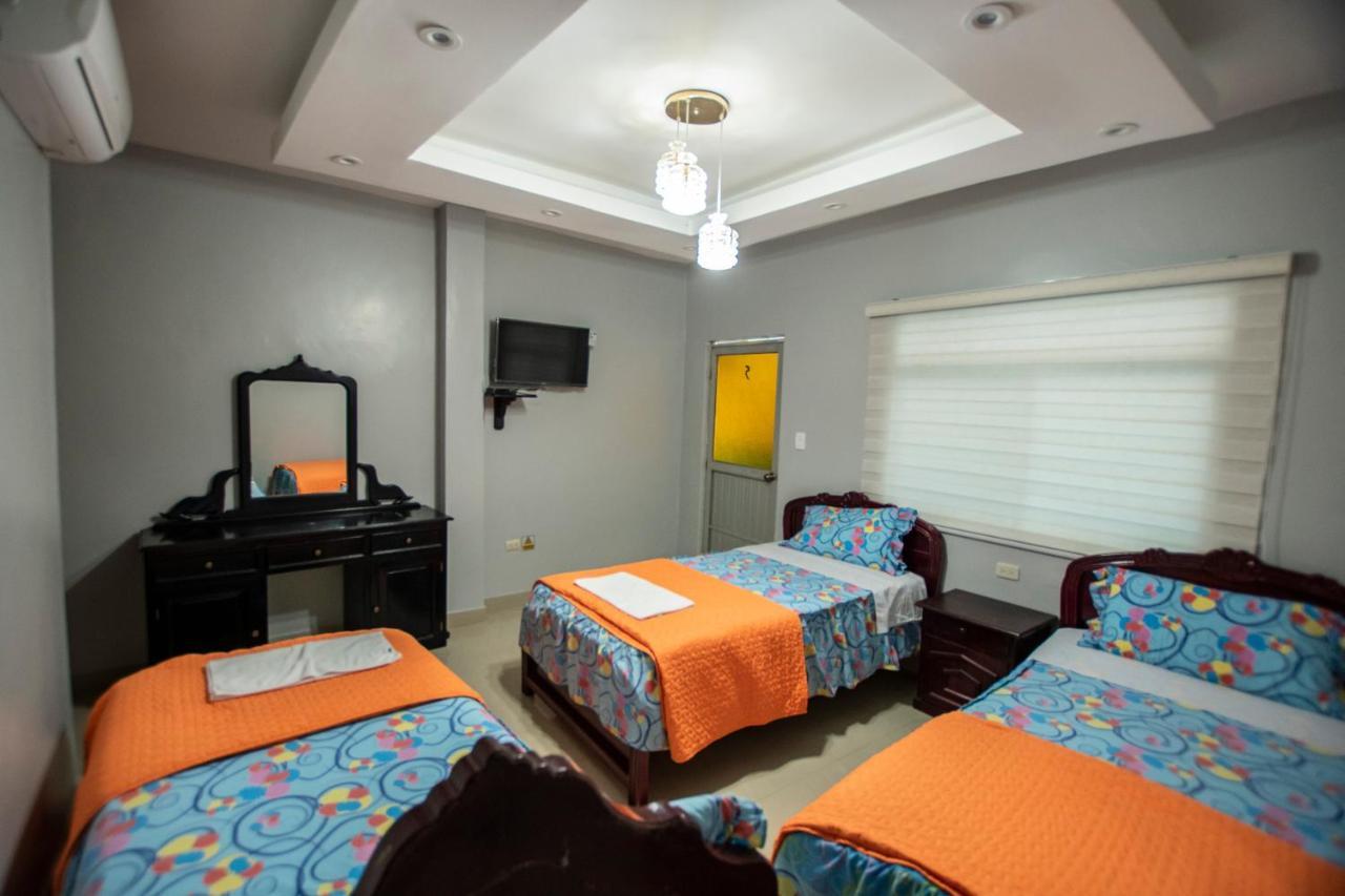 Hostal San Francisco Сан-Кристобаль Экстерьер фото